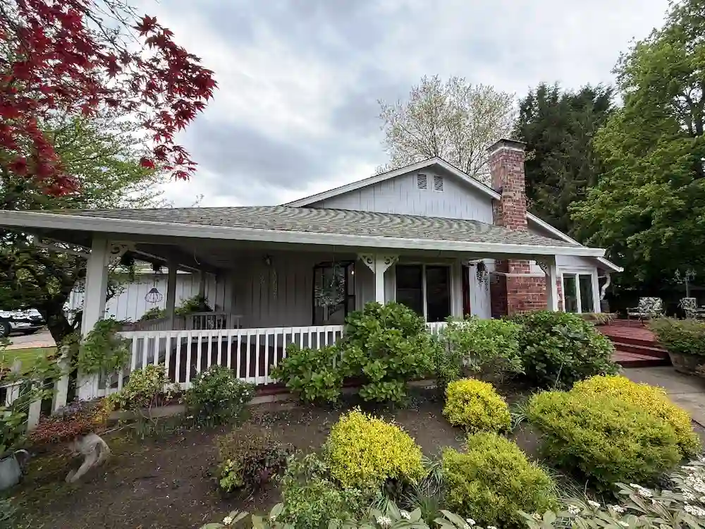 An Oregon City Oregon home representative of the Clackamas County housing stock Russ inspects
